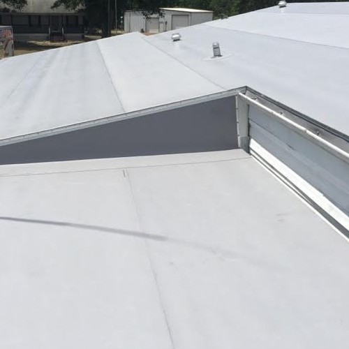 LLR Commercial Customer Flat Roof Installation